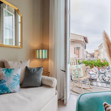 Modern Charming Urban Retreat Apartment Lucca