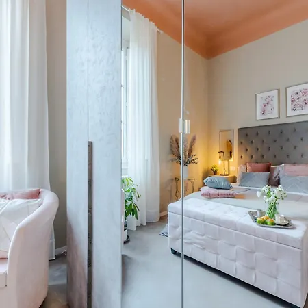 Modern Charming Urban Retreat Apartment *